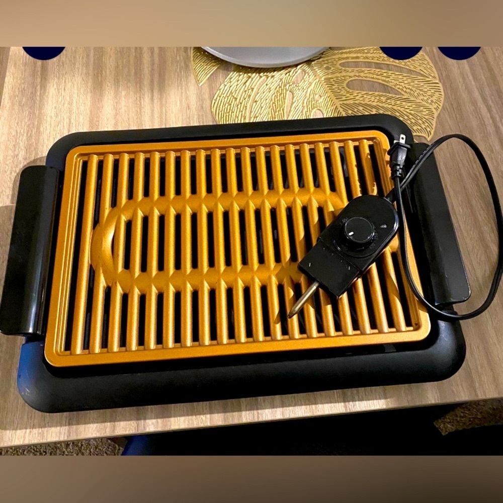 Gotham Electric smokeless copper grill